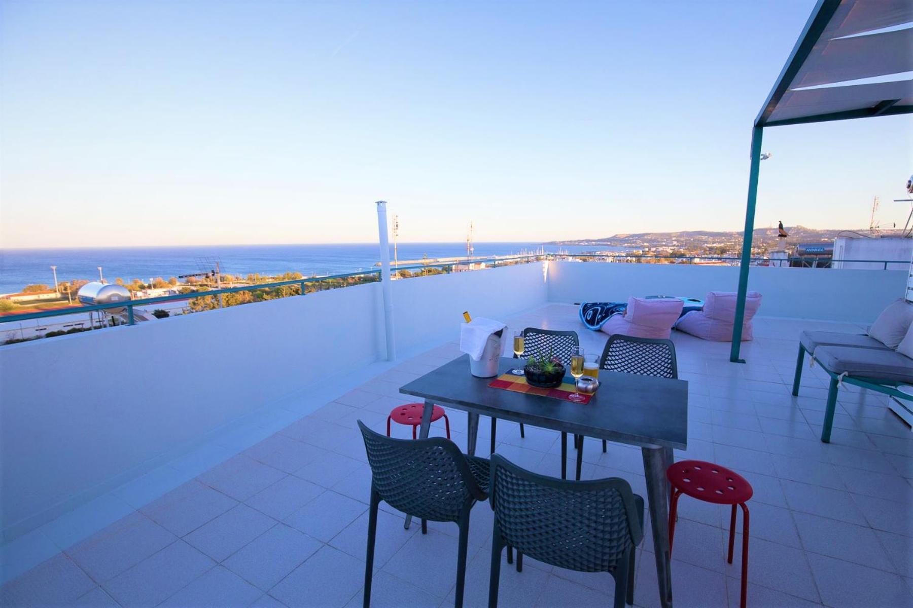 Groovy & Cozy Apt With Private Seaview Rooftop Terrace Rhodes City Esterno foto