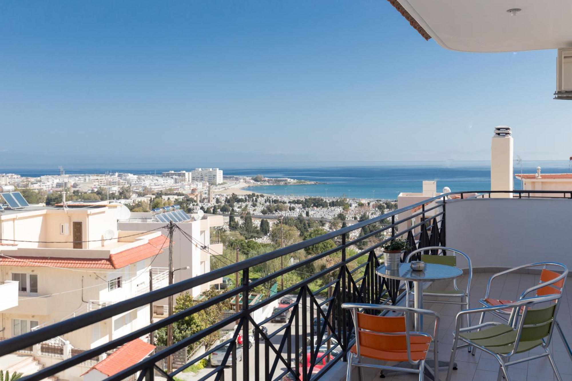 Groovy & Cozy Apt With Private Seaview Rooftop Terrace Rhodes City Esterno foto